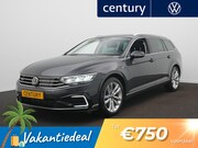 Volkswagen Passat - Variant 1.4 TSI PHEV GTE Business Navigatie - ACC - Camera -