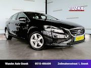 Volvo V40 - 1.6 T4 Momentum 180pk /Stoelverwarming/Bluetooth/parkeersens