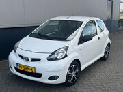 Toyota Aygo - 1.0-12V Cool Airco Carplay NAP