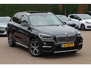BMW X1 - sDrive18i Centennial High Exe. 107.983 km! / Panoramadak / H