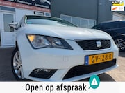 Seat Leon - ST 1.2 TSI Style met trekhaak en parkeersensoren en navigati