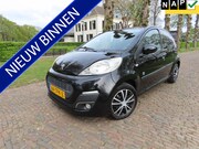 Peugeot 107 - 1.0 Envy Airco Toerenteller 5 Drs Isofix Stuurbekrachtiging 