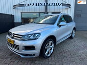 Volkswagen Touareg - 3.0 TDI R-line
