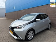 Toyota Aygo - 1.0 VVT-i x-play | Automaat | Camera | Airco | LED | Multifu