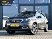 Peugeot 2008 - 1.2 PureTech 130pk Blue Lion | Trekh. | PDC | Carplay | 1e E