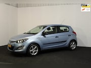 Hyundai i20 - 1.2i Business Edition · Handgeschakeld · Airco · Bluetooth ·