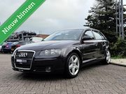 Audi A3 - Sportback 1.6 Ambiente Clima. Cruise. Trekhaak
