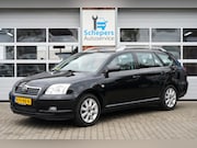 Toyota Avensis - 2.4 VVTi Linea Luna