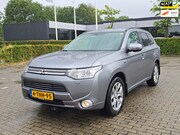 Mitsubishi Outlander - 2.0 PHEV instyle+ Apk |Navi |Trekhaak