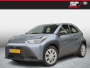 Toyota Aygo X - Hybrid 115 play Apple Carplay Camera ECC