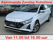 Hyundai i20 - 1.2 MPI COMFORT 100PK NAVI LMV AIRCO PDC-CAMERA.