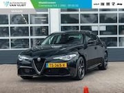 Alfa Romeo Giulia - 2.0T Super | Veloce Pack | 19" | BSM | Adapt. Crui
