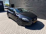 Volvo V40 - 2.0 D4 Momentum Bns| 2014| CLIMA| CRUISE| NAVI| NA