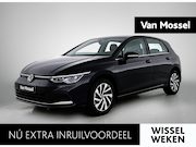 Volkswagen Golf - 1.4 eHybrid Style | Lage KM Stand! | Navigatie | Apple Carpl