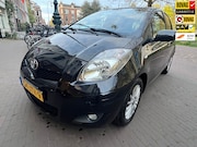 Toyota Yaris - 1.3 VVTi Dynamic