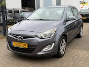 Hyundai i20 - 1.2i i-Deal 5Dr Airco Elek.Ramen Keurige auto!