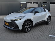 Toyota C-HR - 1.8 Hybrid First Edition Bi-Tone | garantie tot 12-2034 | In