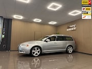 Volvo V70 - 2.0T R-Edition * Trekhaak / Leder / Navigatie / Cruise contr