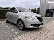Lancia Ypsilon - 0.9 TwinAir Elefantino Plus