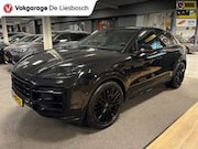 Porsche Cayenne - coupe 3.0 E-Hybrid/sport chrono/sport design/pano