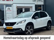 Peugeot 2008 - 1.2 PureTech GT-line | Trekhaak | Pano | All-Season banden |