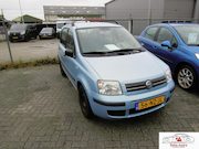 Fiat Panda - 1.2 Dynamic lage km stand n.a.p.koppeling lawaai