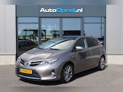 Toyota Auris - 1.8 HYBRID AUTOMAAT Executive Clima, NAVI, Camera, Panoramad