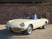 Alfa Romeo Spider - Duetto 1600 Restored condition - A restoration from the days