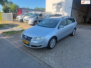 Volkswagen Passat - 1.8 TFSI Comfortline lees tekst