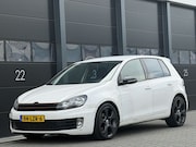 Volkswagen Golf - 1.6 TDI Navi PDC AUTOMAAT