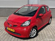 Toyota Aygo - 1.0-12V +