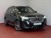 BMW X1 - SDRIVE M-SPORT BENZINE SHADOW LINE NAVI LED ELEK.KLEP CRUISE