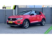 Volkswagen T-Roc - 1.5 TSI 4 Cil 150pk Sport Business R | Automaat | Trekhaak |