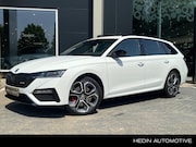 Skoda Octavia - Combi 1.4 TSI RS iV PHEV Business | Kantel/schuif dak | Elek