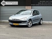 Peugeot 206 - 1.4 XR