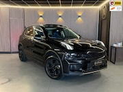 Lynk & Co 01 - HEV 1.5| Pano|Stoelverwarming|Keyless|black Edtion|sfeer|cam