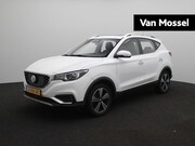 MG MG ZS - EV Luxury 45 kWh | Panoramadak | Leder | Trekhaak | Camera |
