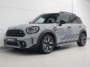 MINI Countryman - 1.5 Cooper S E ALL4 Panoramadak | Harman Kardon | ACC | Head