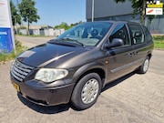 Chrysler Voyager - 2.4i SE Luxe, APK, Nap, MOTOR STORING, Inruil mogelijk