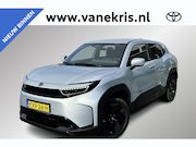 Toyota Urban Cruiser - Dynamic Adventure 61 kWh, Trekhaak, Spatlappen!