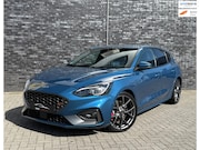 Ford Focus - 2.3 EcoBoost ST-3 Automaat|Camera|HUD|B&O|El. Stoelen|Matrix