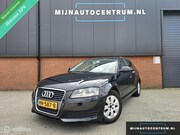 Audi A3 - 1.6 TDI Attraction 102 gram / AIRCO