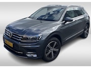 Volkswagen Tiguan - 2.0 TSI 4Motion Highline / 1e Eign. / NL Auto / Trekhaak / P