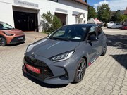 Toyota Yaris - Hybrid 130 1.5 VVT-i GR SPORT, JBL, Head.UP, Panoramadach, T