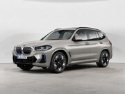 BMW X3 - Impressive FACEL. PANO AHK HUD 360° LASER