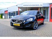 Volvo V60 - 1.6 T3 150pk Kinetic Clima|Cruise|LMV