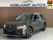 Volkswagen Tiguan - 1.5 TSI Elegance automaat Nieuw model / Navigatie full map /