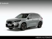 BMW iX1 - eDrive20 67 kWh | M-Sport Pro | Trekhaak | 19"
