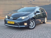 Toyota Auris - Touring Sports 1.8 Hybrid Lease+