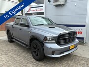 Dodge Ram - 5.7 V8 4x4 Crew Cab 5'7 Sport , Apple carplay kicker soundsy
